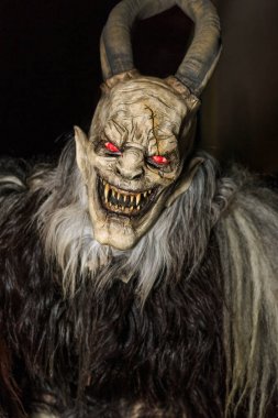 Podkoren, Slovenija - 24 Kasım 2017: Kimliği belirsiz 