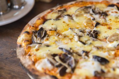 Güzel Vegetariana Pizza