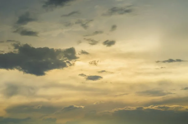 Красивые Облака Небе Фоне Заката Абстрактный Природный Фон — стоковое фото