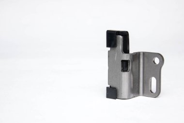 beyaz arkaplanda gaz dağıtım mekanizması zinciri ve dişlileri