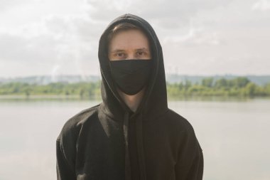 Kraliyetin salgın virüsü. Corona virüsü karantina konsepti, Covid-19.