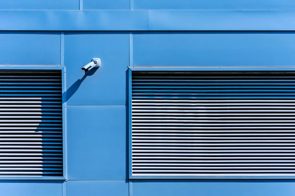 Fachada Edificio Industrial Con Cámara Seguridad —  Fotos de Stock