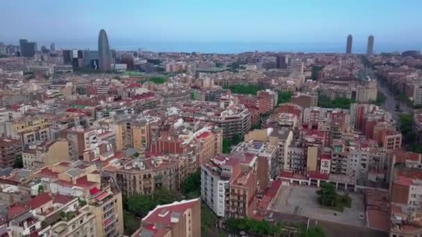 Vidéo de drone. Vue aérienne sur Barcelone . — Video