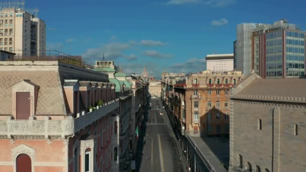 Légitekintés. Genova, Olaszország, Liguria, Óváros. — Stock videók