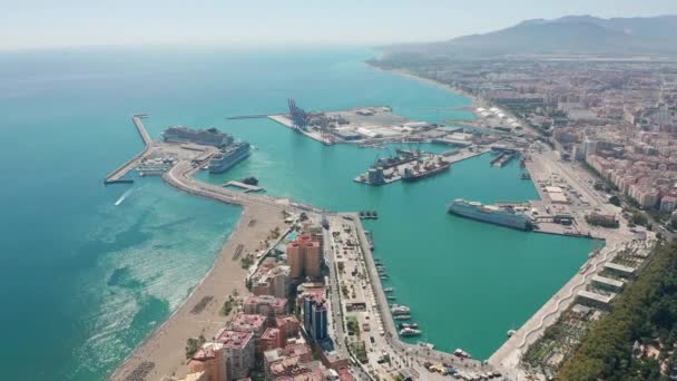 空中展望。マラガの港。マラガ,アンダルシア,スペイン. — ストック動画