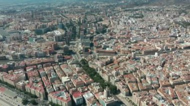 Hava görüntüsü. Malaga İspanya 'daki binalar. Malaga bir liman şehri.
