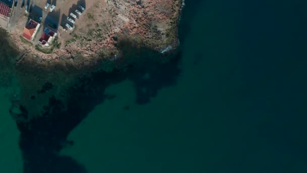 Hava görüntüsü. Torrevieja havadan, kıyı şeridinden. — Stok video