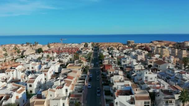 Hava görüntüsü. Torrevieja 'nın gökyüzündeki manzarası. — Stok video