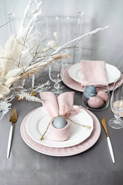 Paskalya tablosu ayarlanıyor