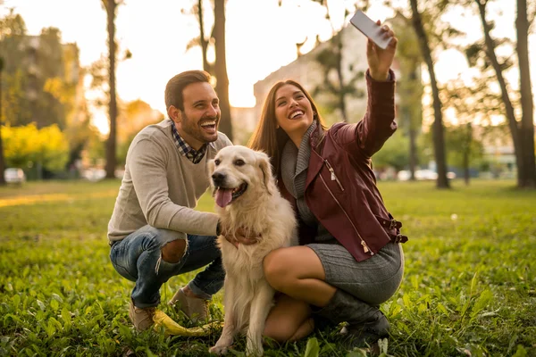 Fazendo uma selfie — Fotografia de Stock