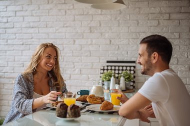 Gün birlikte başlamak