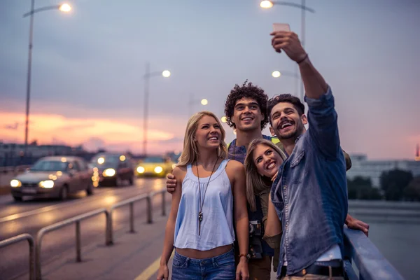 Fazendo uma selfie de férias — Fotografia de Stock