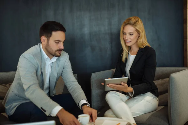 Drinking coffee in the office — Stock Photo, Image