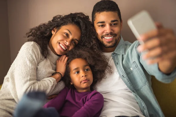 Familie herinneringen maken — Stockfoto