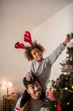Noel ağacı süsleme