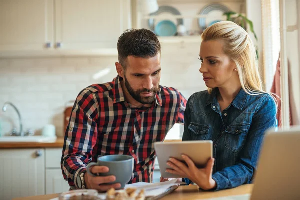 Caffè e wireless — Foto Stock