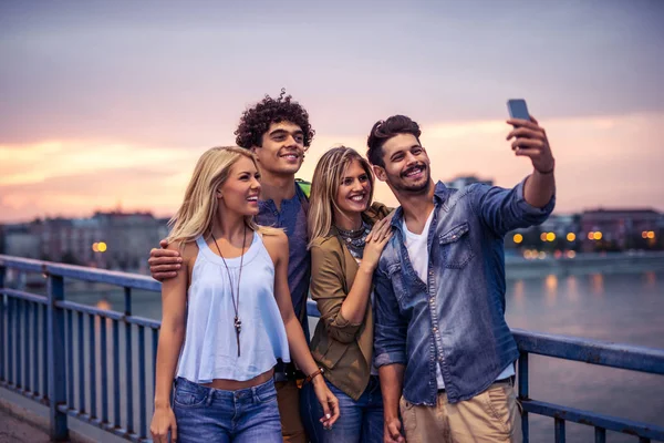 Haciendo recuerdos de vacaciones — Foto de Stock