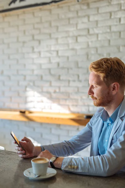 Break and interent — Stock Photo, Image