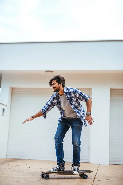 Showing his skills — Stock Photo, Image