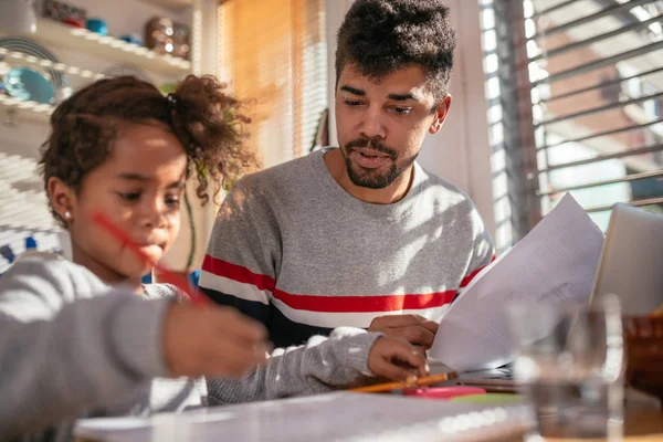 Familj och arbete — Stockfoto