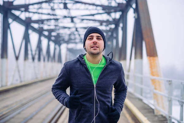 Sabah oturumunda çalışan