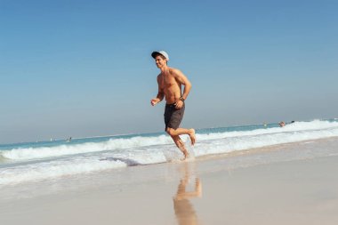 Eğlenceli dalgalar! 