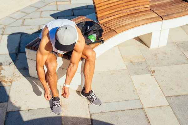 Los buenos zapatos son la clave para un buen entrenamiento ! —  Fotos de Stock