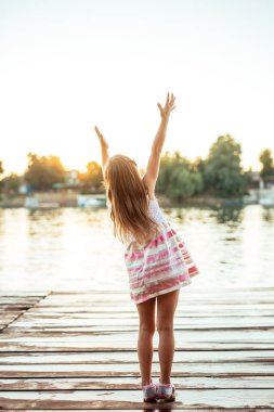 Gerçek bir küçük macera bir kız