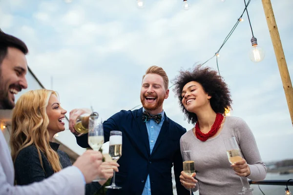 Parti ve şampanya — Stok fotoğraf