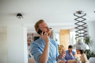 ' ın bu daha görüşmek üzere yarın öğle üzerinden tanışın