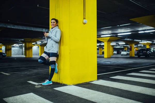 Uw afspeellijst ingesteld het tempo van uw trainingsschema — Stockfoto