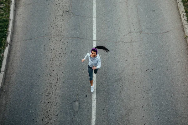 Ser joven, estar en forma, estar orgulloso ! — Foto de Stock