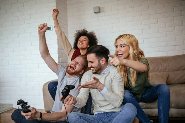 Nu gör vi det till nästa steg! — Stockfoto