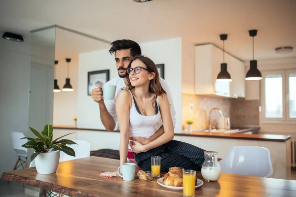 Building a strong relationship — Stock Photo, Image