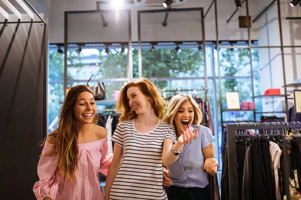Welcome to the shopping paradise — Stock Photo, Image