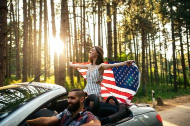 Hafta sonu için kaçmak ve sürüş keyfi