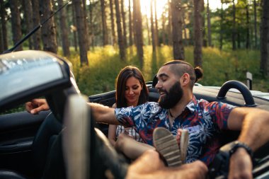 Burada sonsuza kadar kalabilirim!