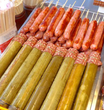 Pirinç Bambu Tüpler çekim pişmiş