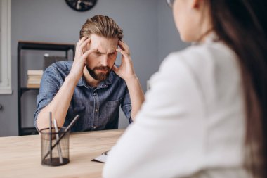 Bir Psikolog Randevusu 'nda Bir Düşük Hasta