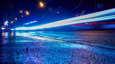 Otobanda uzun süre kalacaksınız.