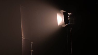 Açık film lambası.