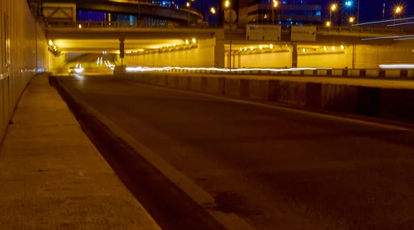 Lunga Esposizione Autostrada Scarsa Illuminazione — Foto Stock