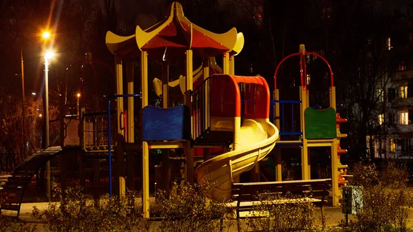 Leerer Spielplatz Abendlicht — Stockfoto