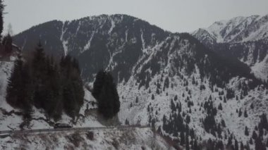 Kazakistan 'daki bir insansız hava aracının videosu.