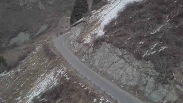 Video de un dron en las montañas de Kazajstán — Vídeos de Stock