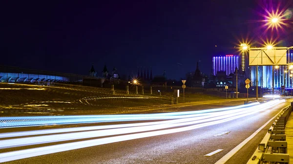 Lange Blootstelling Aan Snelweg Weinig Licht — Stockfoto