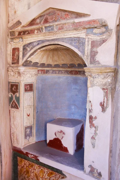 Hem Altaret För Dyrkan Romerska Gudarna Pompeji Selektivt Fokus — Stockfoto