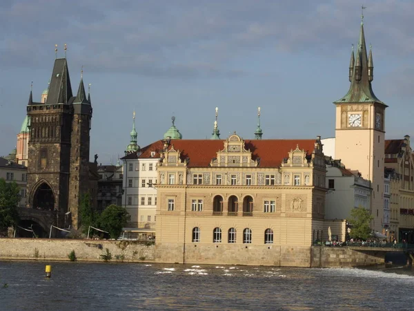 Veduta Praga Del Fiume Dal Ponte Carlo Estate — Foto Stock