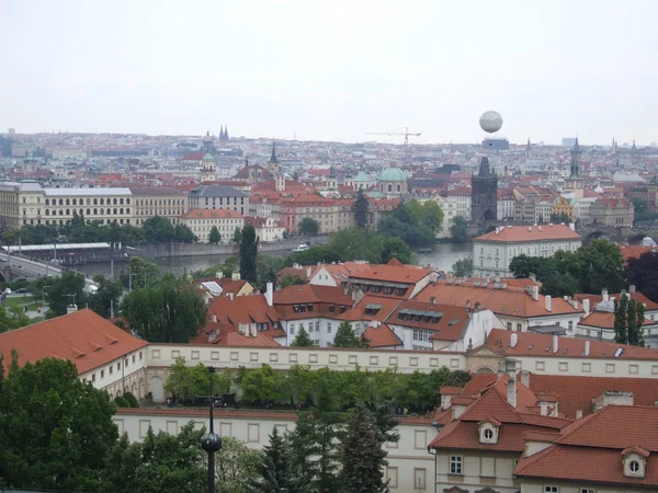 Panorama Praga Dalla Collina — Foto Stock