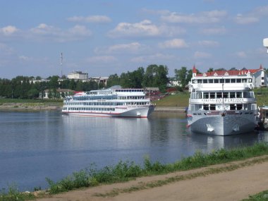Uglich 'teki gemiler için ranza